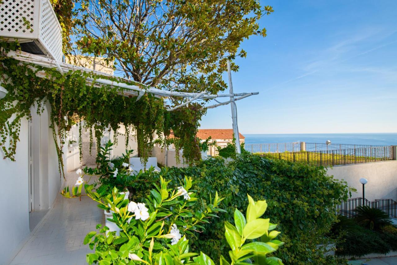 Villa Yiara (Adults Only) Positano Eksteriør billede